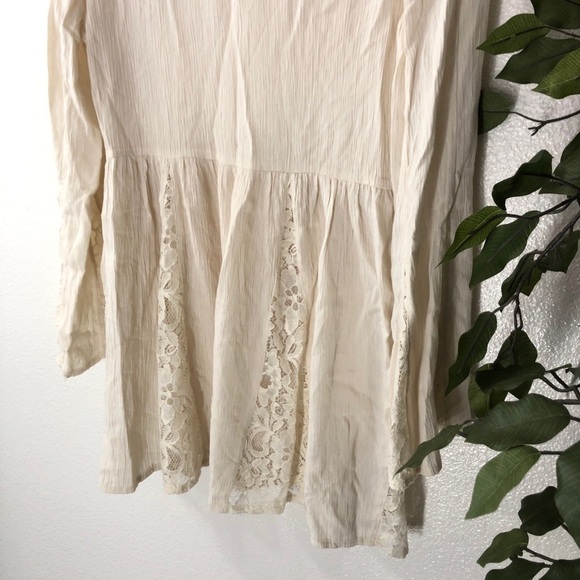 NWT Tobi Sheer And Lace Dress - Picture 6 of 6